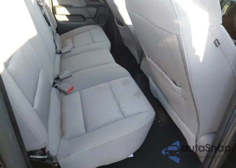 2018 Chevrolet Silverado 1500 Wt z USA, uszkodzony, nr VIN 1GCVKNEC7JZ270646